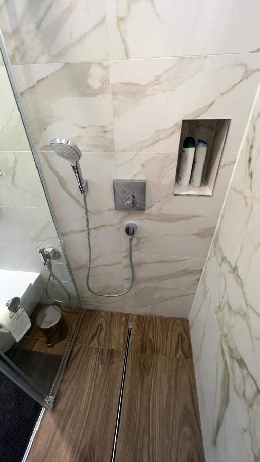 The Sixth - Self Check-In Apartment Tukums Exterior foto